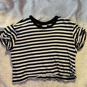 H&M cropped t-shirt